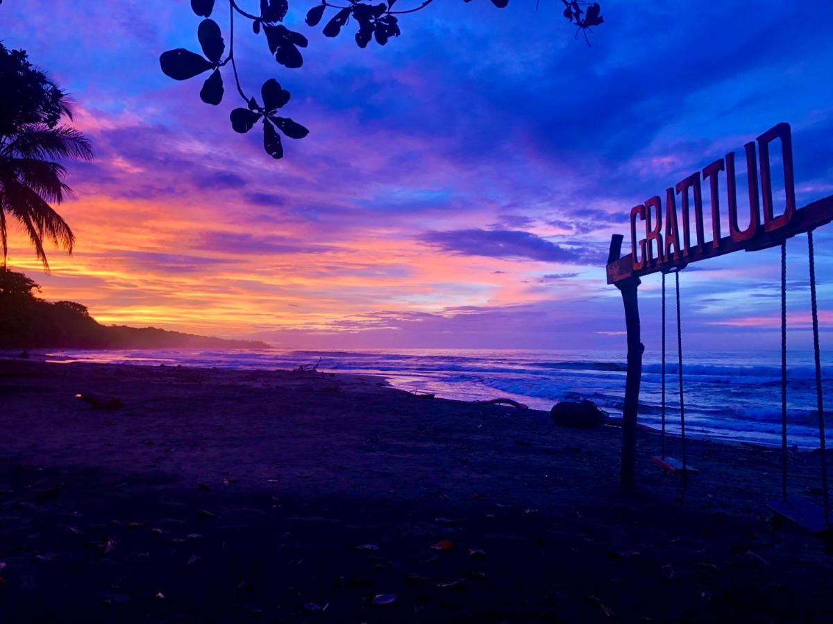 Faith Glamping Dome Costa Rica Hotell Manzanillo  Eksteriør bilde
