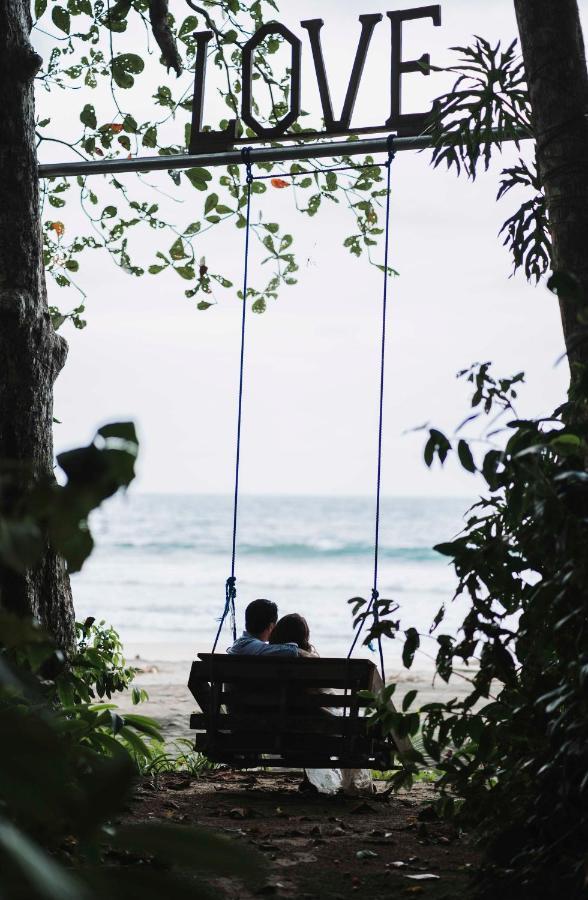 Faith Glamping Dome Costa Rica Hotell Manzanillo  Eksteriør bilde