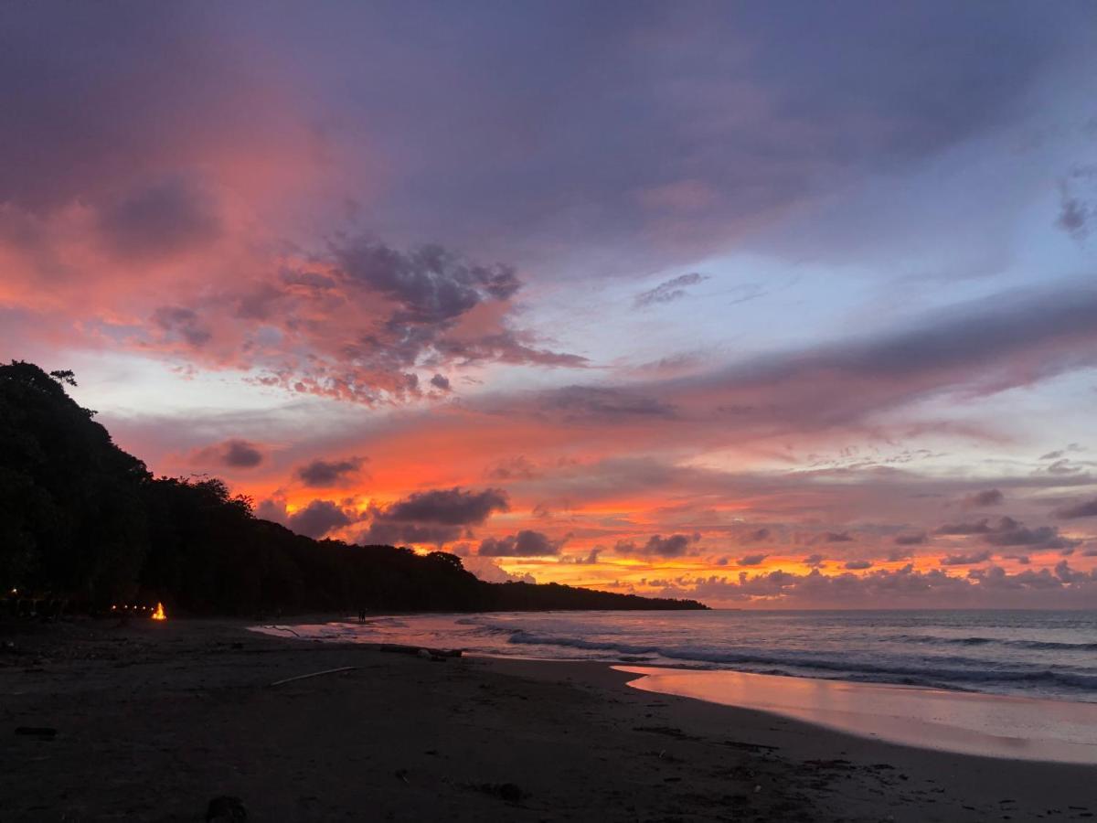 Faith Glamping Dome Costa Rica Hotell Manzanillo  Eksteriør bilde