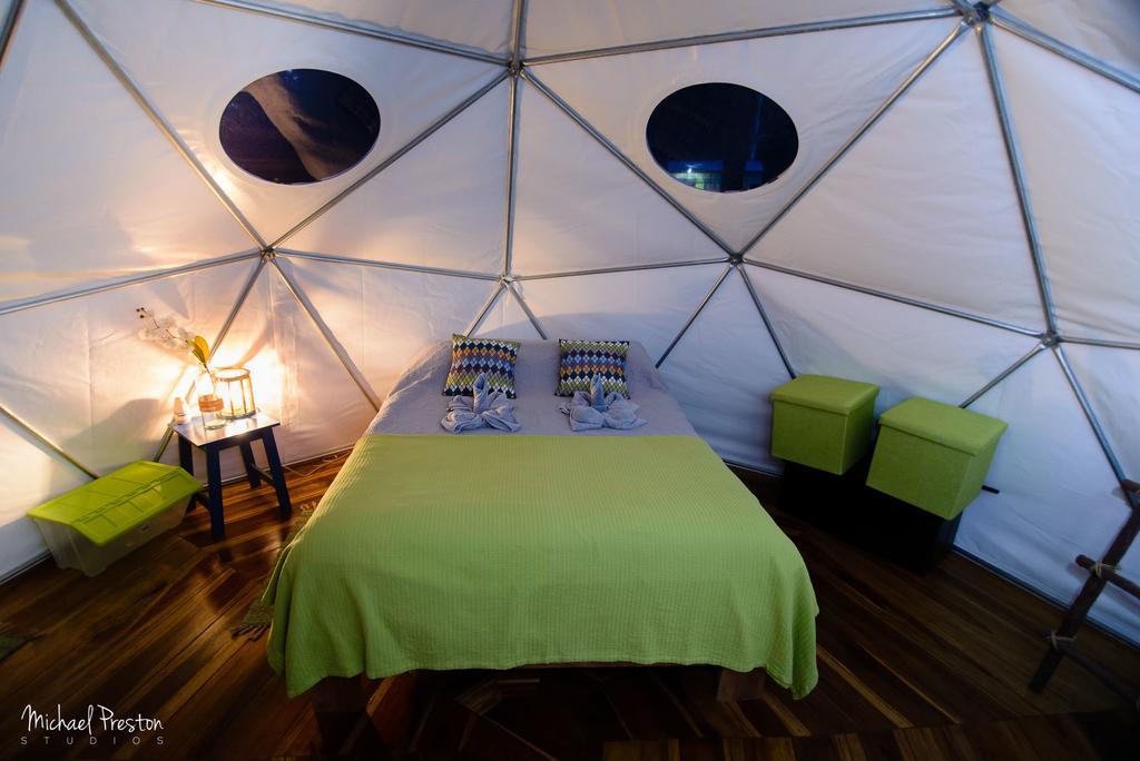 Faith Glamping Dome Costa Rica Hotell Manzanillo  Eksteriør bilde