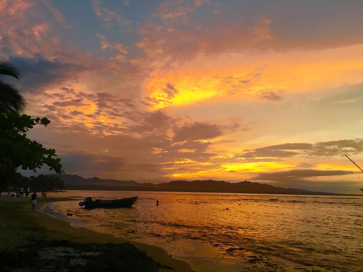 Faith Glamping Dome Costa Rica Hotell Manzanillo  Eksteriør bilde