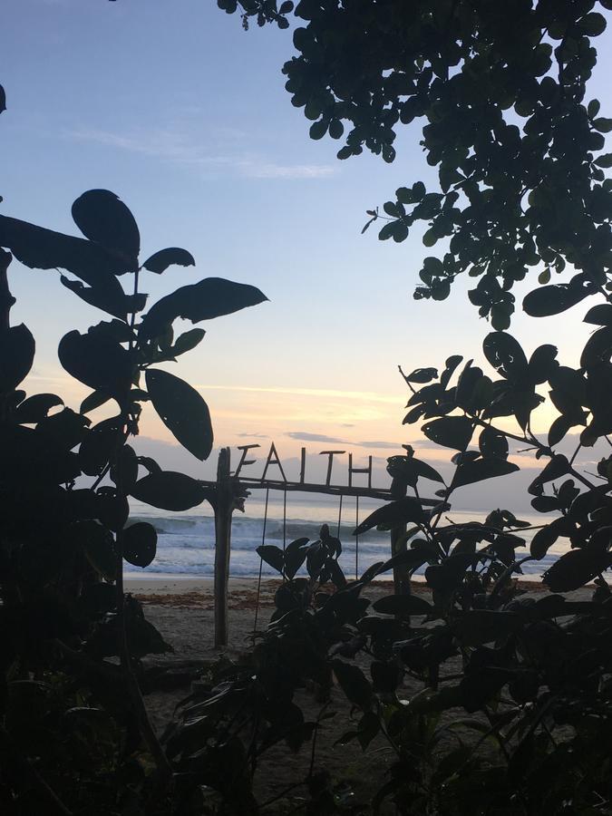 Faith Glamping Dome Costa Rica Hotell Manzanillo  Eksteriør bilde
